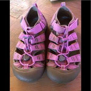 Keen Newport H2 Girl’s Sandals
